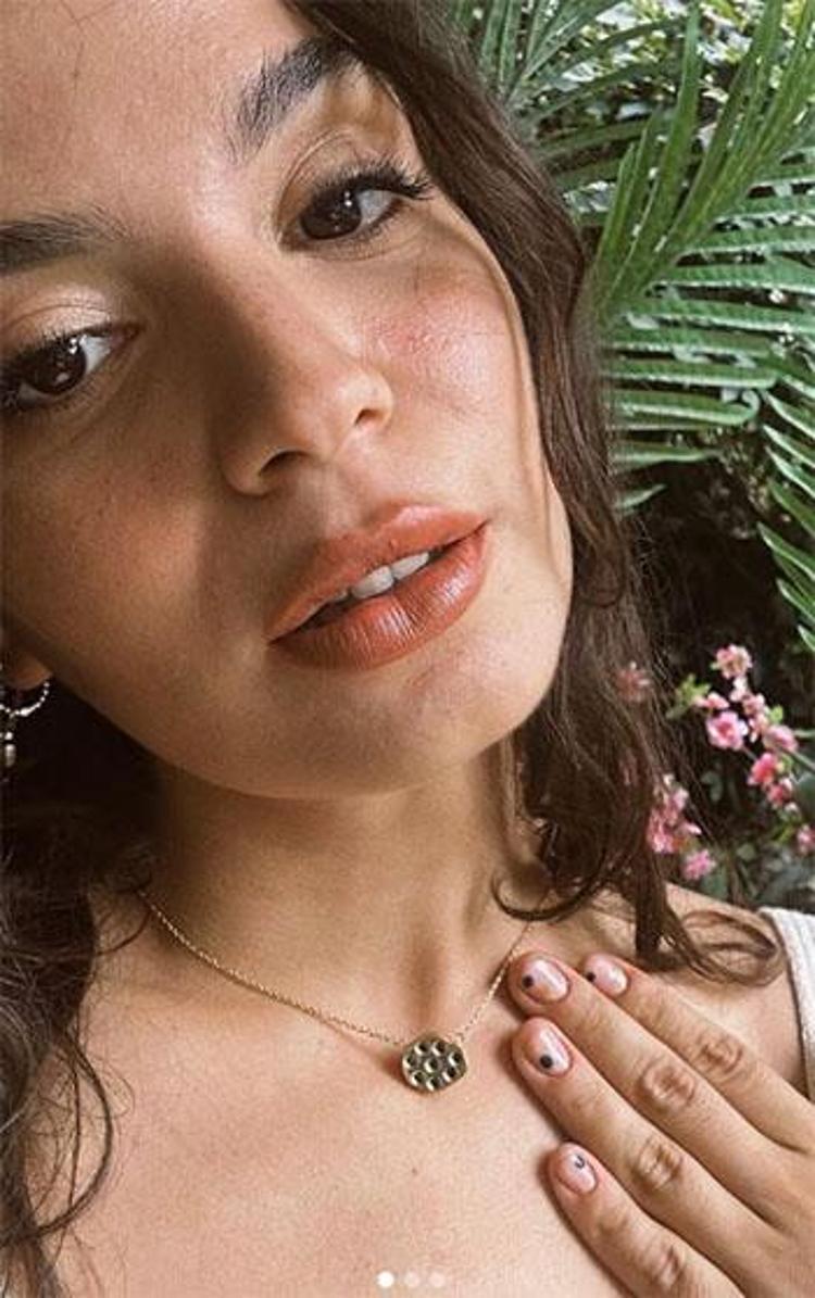 Aslı Bekiroğlu yeni aşkını ilan etti: Sevgilisi de kendisi kadar ünlü