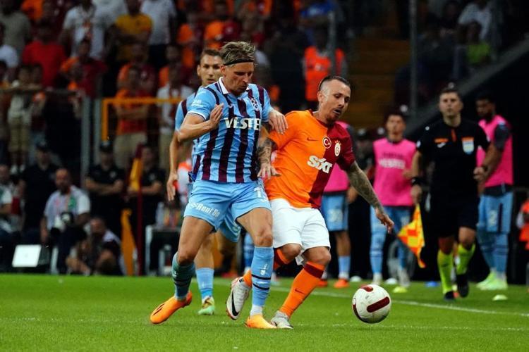 Ndombele ve Sanchez geldi iki yıldıza güle güle Okan Buruk Floryadan gönderdi