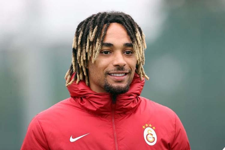 Galatasarayda flaş karar Takımın yıldızları Nelsson ve Boey için hamleler peş peşe geldi