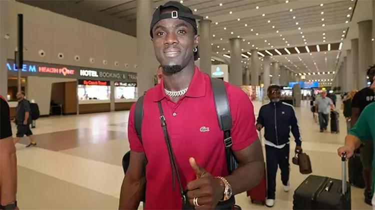 Sokakta 2. el telefon ve sigara satarak büyüdü, şimdi paraya para demiyor İşte Eric Bailly’nin hayatının dönüm noktası