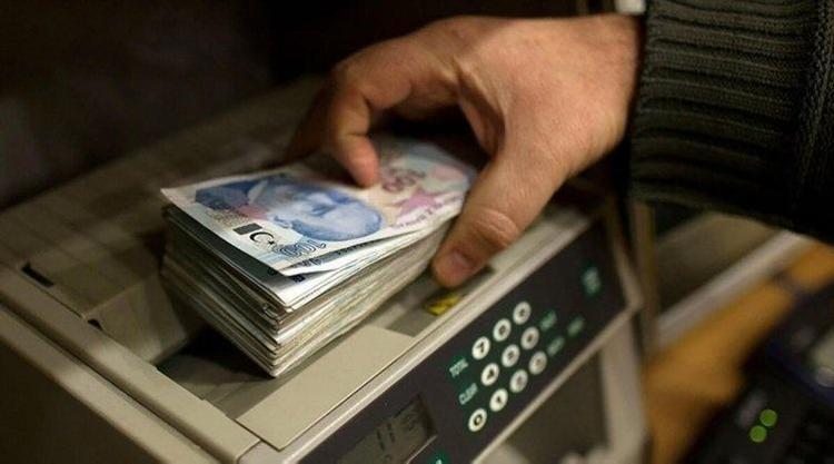 Emekliye 29 Ekimde 5 bin TL ikramiye mi var Cumhuriyet Bayramında emekli maaşlarına ikramiye yatacak mı