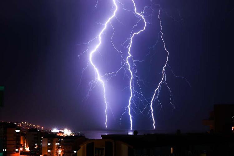 Meteoroloji Genel Müdürlüğünden yağmur alarmı verildi Çok sayıda ili fena vuracak