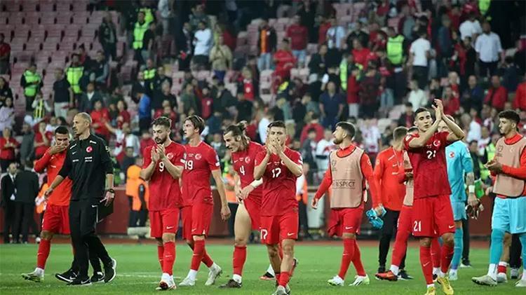 Maç sonrası istifa sesleri yükselmişti Stefan Kuntz gidiyor, yerine gelecek isim belli...
