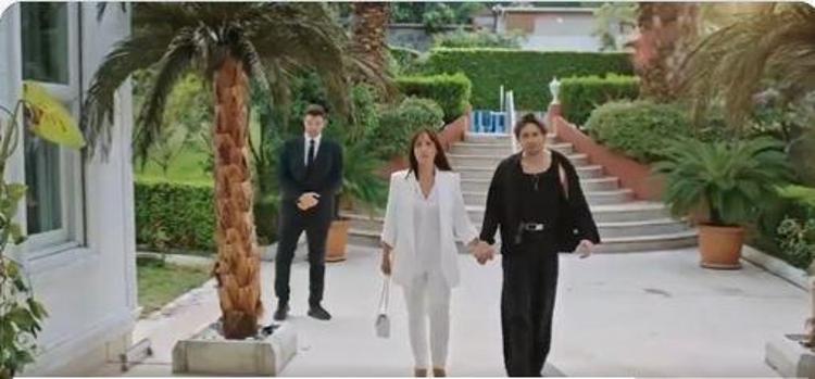 Yalı Çapkını 37. bölüm fragmanı: Seyran İfakati dumura uğrattı, Ferit dedesinin planını bozuyor