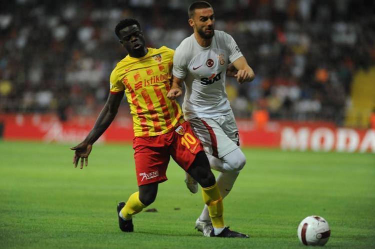 Ocak ayına kadar transfer yok Zorlamaya gerek yok, Kaan Ayhan bize yeter