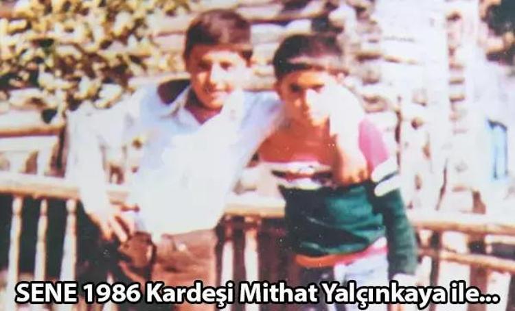 BİR TİYATRO SAHNESİDİR RESTORANLAR