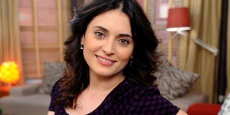 Aslıhan Gürbüze gelen “evlilik” yorumu çıldırttı Çeneni kapat