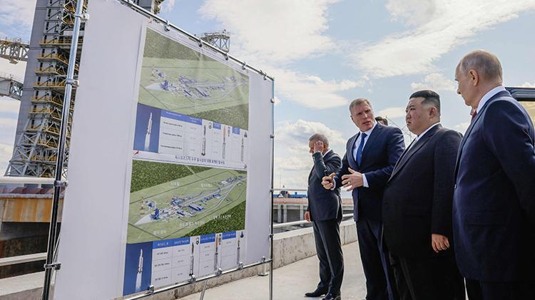 Putin ile Kim Jong Un dünyaya ilan etti: Anlaşma sağlandı