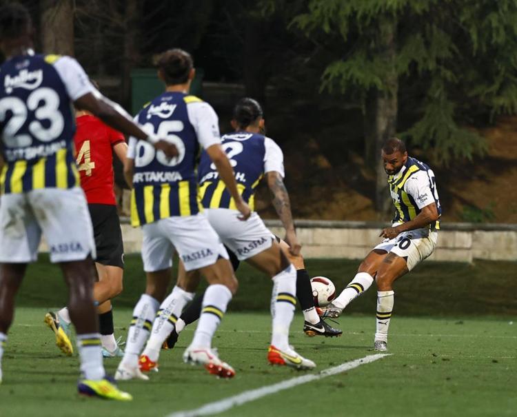 Aranan orta saha bulundu 513 gün sakat kalan oyuncuya İsmail Kartal onay verdi