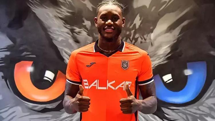 BAŞAKŞEHİRE 1.97LİK STOPER: OPOKU