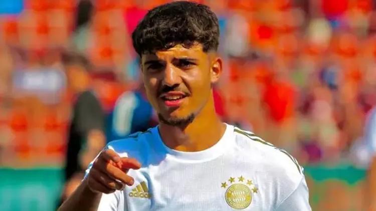 GALATASARAY BAYERNDEN EYÜP AYDINI KAPTI
