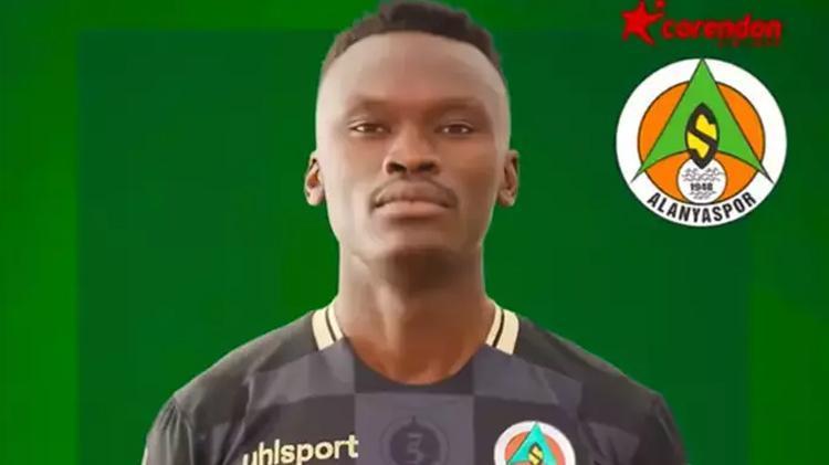 BİR DÖNEMİN GÖZDESİ SISTOYU ALANYASPOR KAPTI