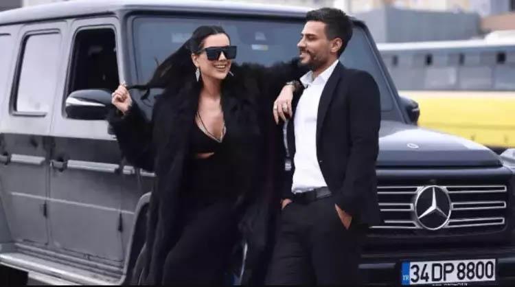 BABASI ANNESİNİ ÖLDÜRDÜ