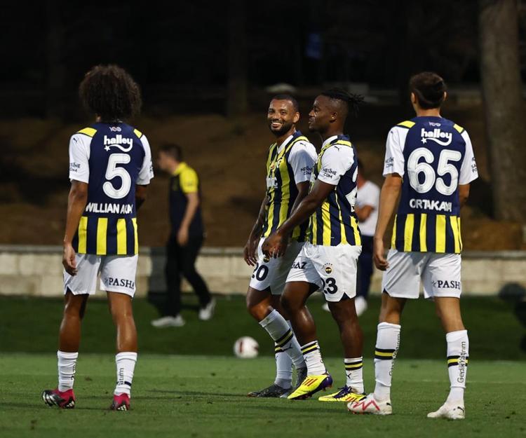 Ferdi Kadıoğlu sonrası Bartuğ Elmaz şoku Orta saha transferi olmadı, rotasyon tıkandı