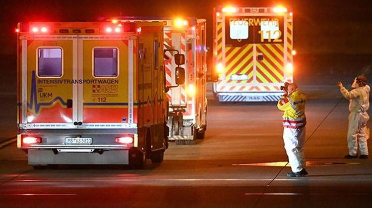 Eris varyantıyla ilgili yeni açıklama Maske takacak mıyız Kısıtlama yasaklar geri gelecek mi