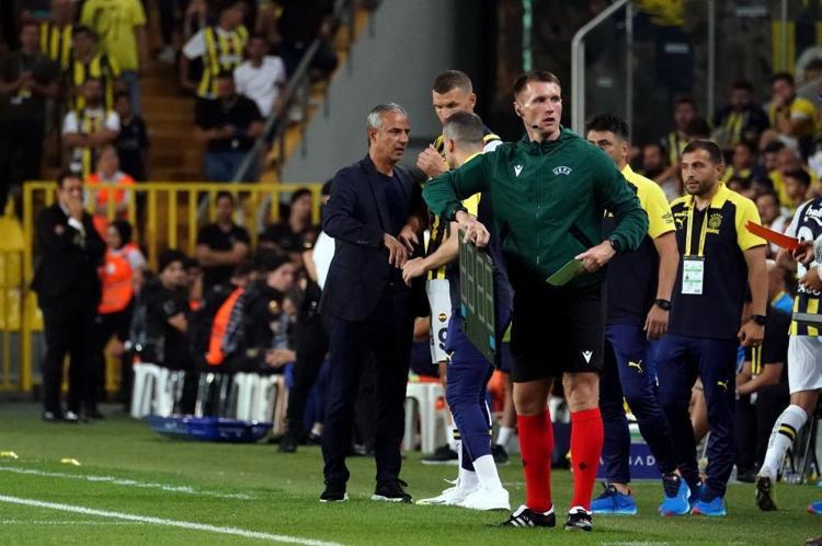 CRESPO İMZAYI ATACAK
