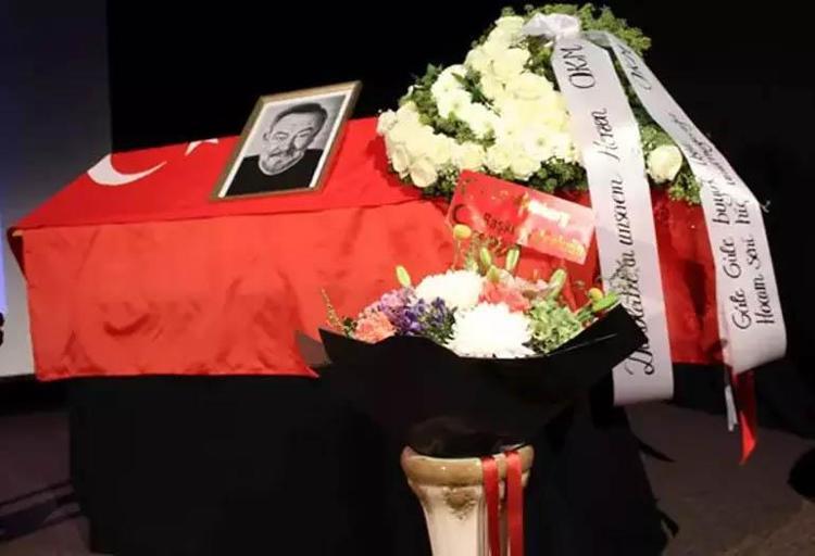 Usta oyuncu Mehmet Ulaya veda Almanya’da toprağa verildi: Üzülmeden gitti