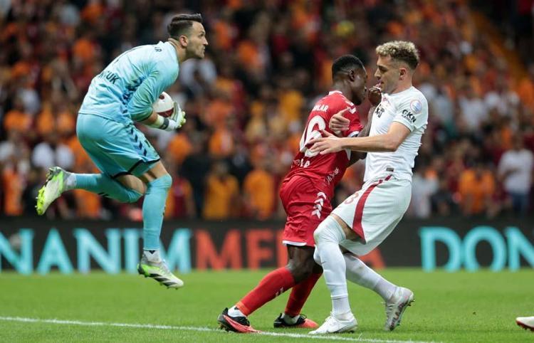 Galatasaray - Samsunspor maçı sonrası övgü dolu sözler Hiç böylesini görmedim Futbol cambazı