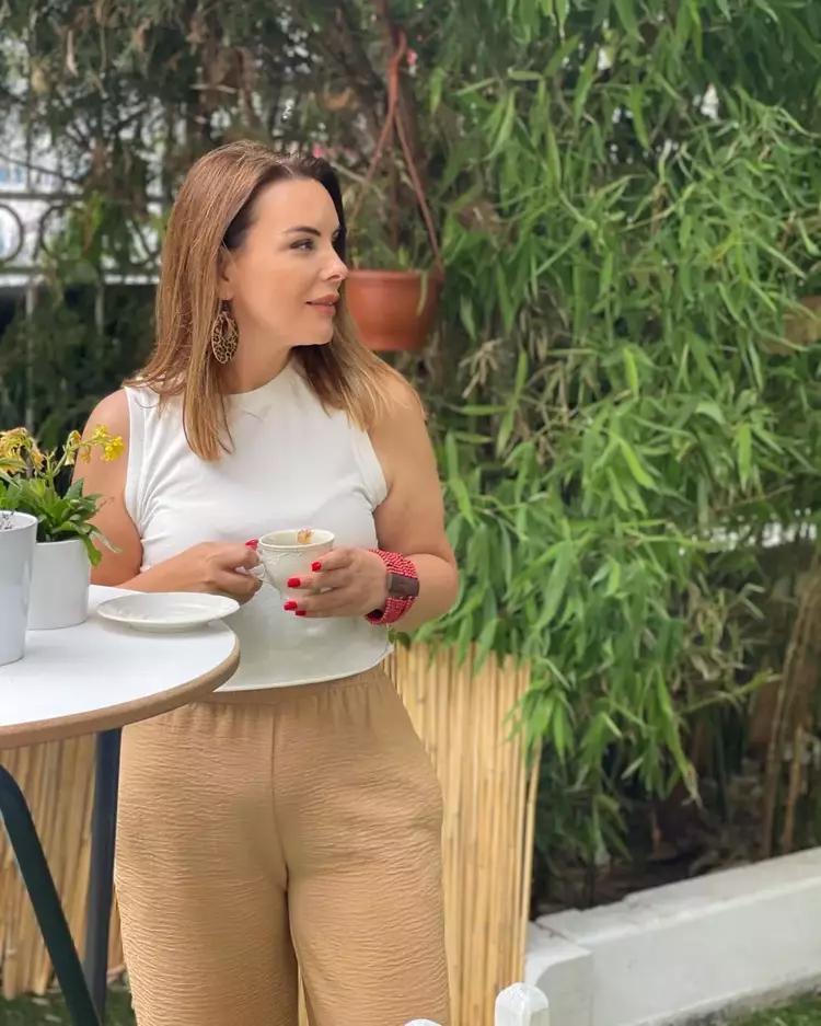 Seren Fosforoğlu boşanma açıklaması ile şaşırttı: Kendimden vazgeçmemek için...