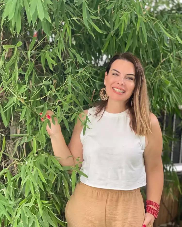 Seren Fosforoğlu boşanma açıklaması ile şaşırttı: Kendimden vazgeçmemek için...