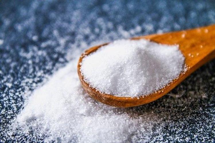 Ağzınızın tadı bozulmasın Bu karışım kararan çaydanlığı pırıl pırıl yapıyor