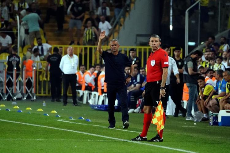 İsmail Kartal yapma artık Final yerinde düğüne gitmişti: İmzayı hala atmadı