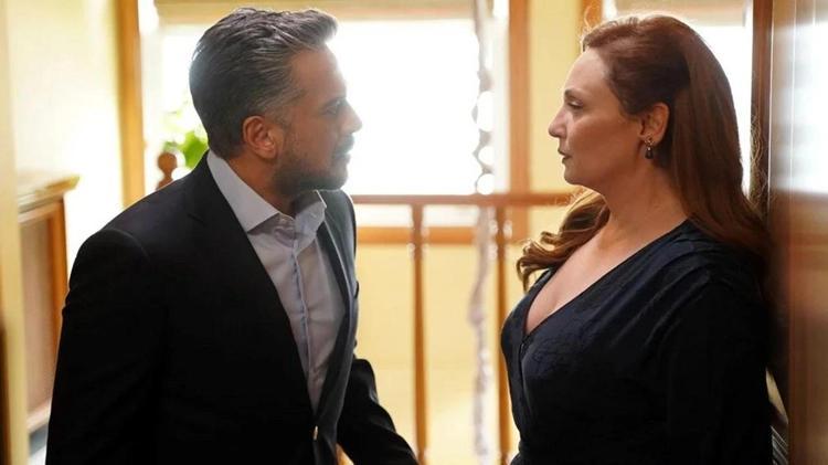 İfakatle öpüştü, sevgilisi O çıktı Yalı Çapkınında evlatlık Orhanın sırrı ortaya çıktı