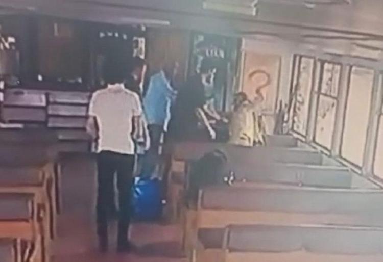 Vapurda 14 yaşındaki yolcunun saçını yaktı ifadesi ortaya çıktı