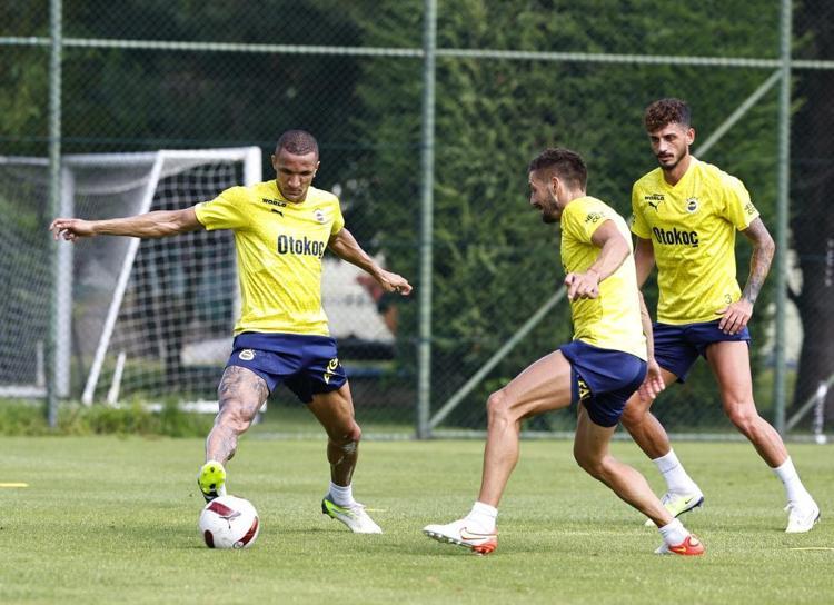 Tadic, Dzeko artık yeter İsmail Kartal ayarı çekti, Djiku ve İsmail Yüksek devrede
