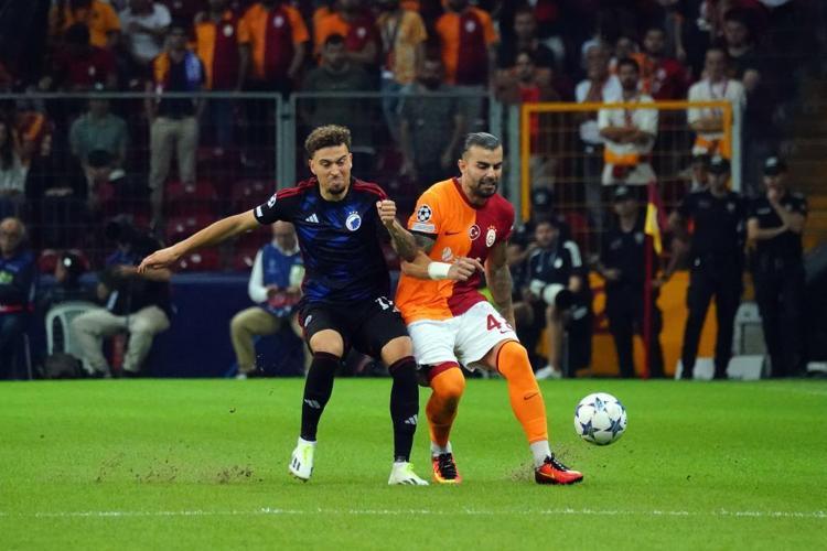 2-2 sonrası kadro dışı Saç baş yoldurmuştu, Okan Buruk 3 yıldızı sildi