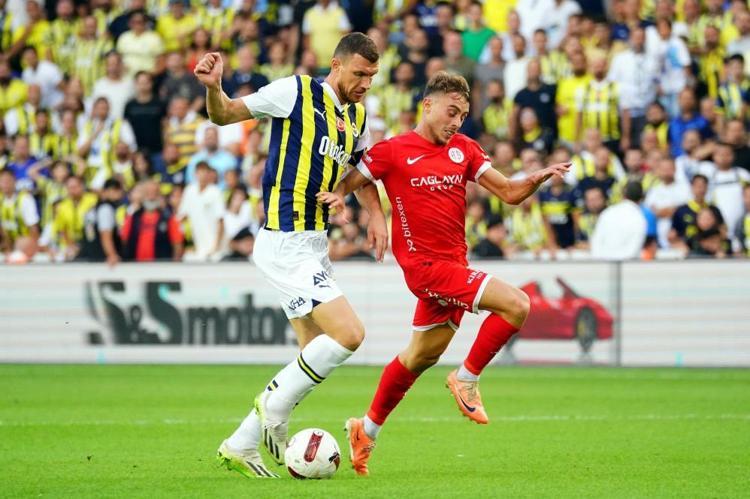 Dzeko ve Tadic ortalığı yıktı geçti İsmail Kartalın belası olacak, Batshuayiye gün doğdu