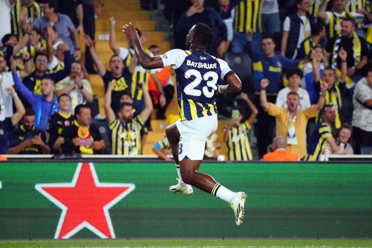 2 yıldız takımdan ayrılacaktı, dün gece işler değişti Formayı zor verir, Dzeko düşünsün