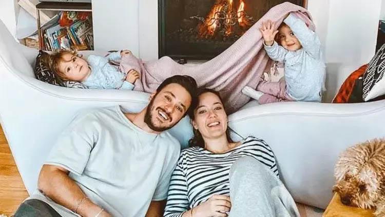 BABALARI TENİSÇİ OLMALARINI İSTİYOR