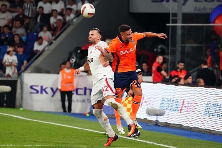 Başakşehir galibiyetinin ardından Galatasarayın yıldızını uyardı Bir daha formayı zor görür