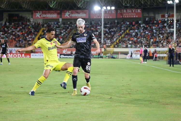 UĞUR MELEKE: GÜNÜN ŞİFRESİ ORTA SAHALARIN HÜCUM KATKISI