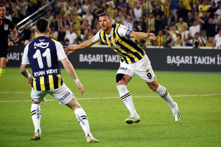 1-0 sonrası Fenerbahçede ayrılık İsmail Kartalın gözbebeğiydi, dünya devine gidiyor