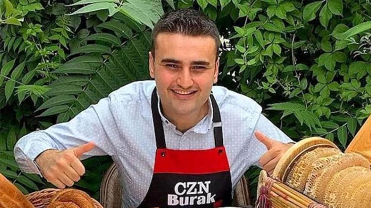 CZN Buraka Özbek hayranı araba hediye etti Yeni işi için araçlarını satmıştı