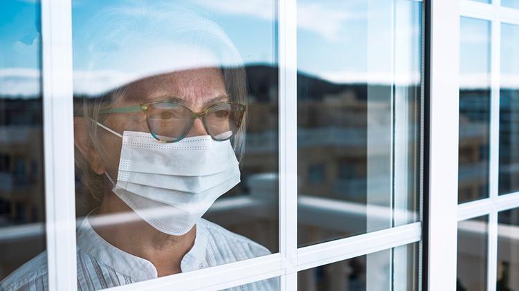 65 yaş üstü vatandaşlara kritik maske uyarısı