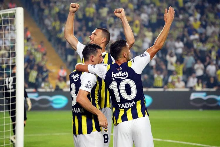 Takım arkadaşının arkasından kriz çıkardı Tadic derken Dzeko çıldıracak: Saygısız...