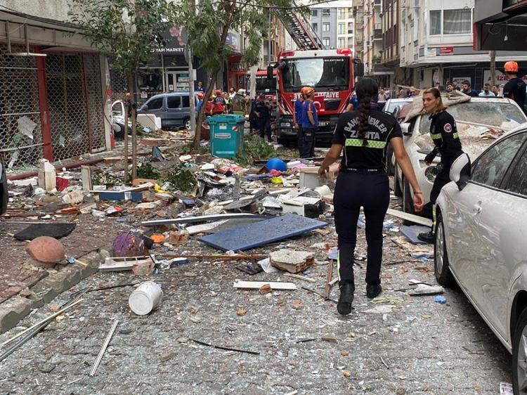 Şirinevlerde patlama meydana geldi Valilik acı haberi duyurdu: 1 can kaybı 4 yaralı
