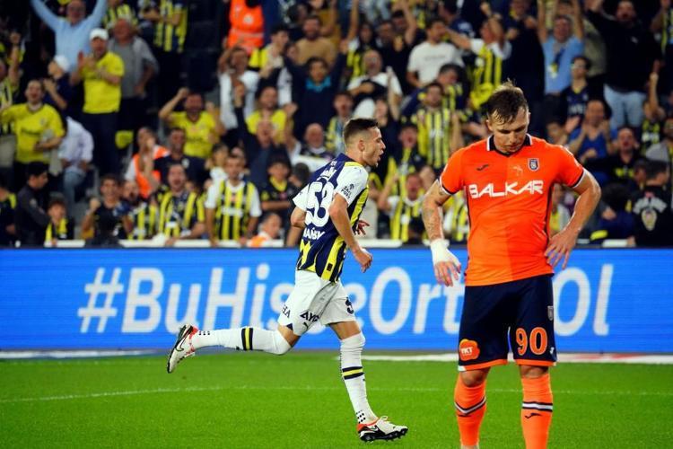 BAŞAKŞEHİR BURNUNU ÇIKARAMADI