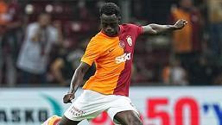 Galatasarayın ikinci golünde top çizgiyi geçti mi Eski hakem canlı yayında açıkladı