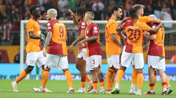 Galatasarayın ikinci golünde top çizgiyi geçti mi Eski hakem canlı yayında açıkladı