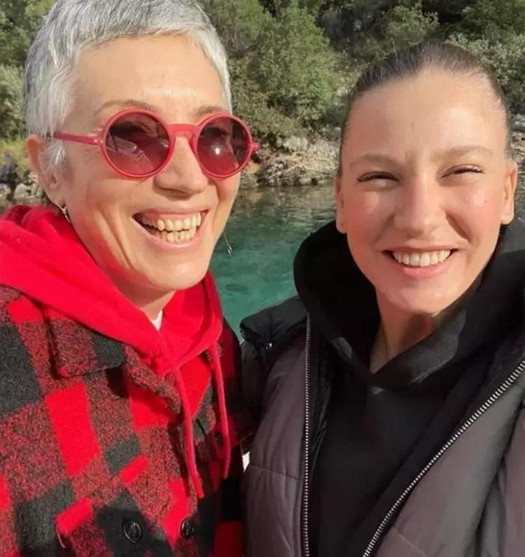 Serenay Sarıkaya ilk kez konuştu Ümran Seyhan ile Kenan Tosun arasında yasak aşk
