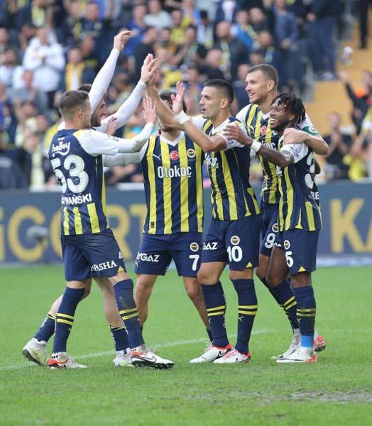 Fenerbahçenin yıldızından bir sezona bedel katkı Sezona müthiş başlangıç...