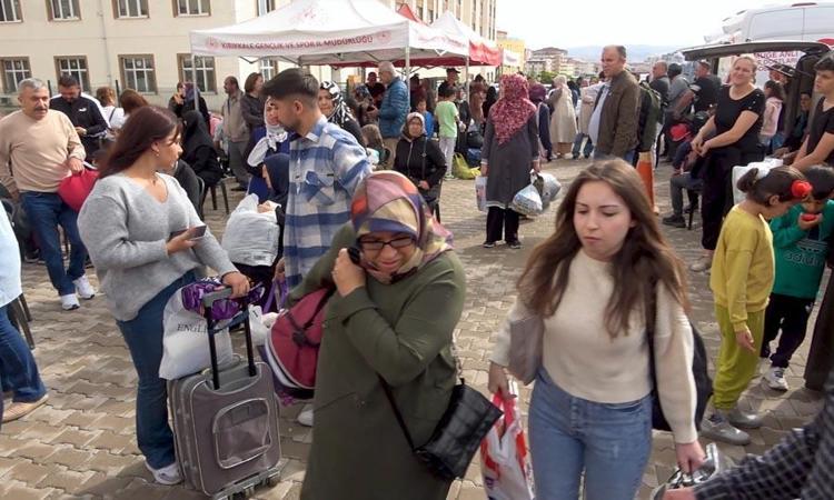 İlçenin nüfusunda patlama yaşandı 30 binden 100 bine dayandı