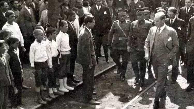 6 EKİMDE NE OLDU (NE VAR) İSTANBULUN KURTULUŞU NE ZAMAN OLDU