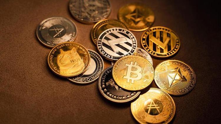 Bitcoin ve kripto para piyasında şok Resmen dibi gördü, zarar giderek artıyor
