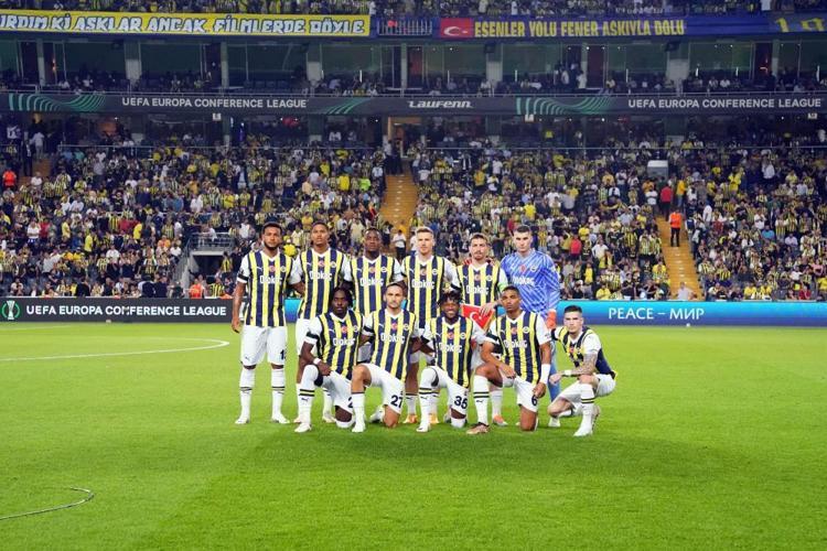 Forma adaleti dedi, 7 yıldızı birden değiştirdi Szymanski olmadı yine Crespo