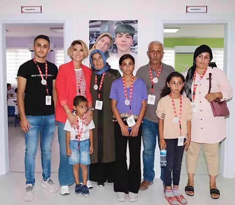 Gülben Ergen, Taha Duymazı unutmadı Duygulandıran hareket